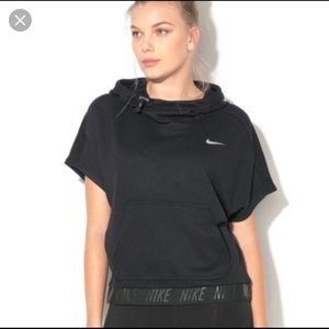 Nike Women’s dry short sleeve training Hoody